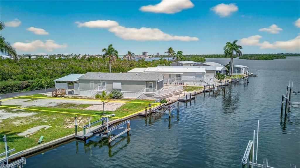 8 Galleon Way, Fort Myers Beach, FL 33931 Photo