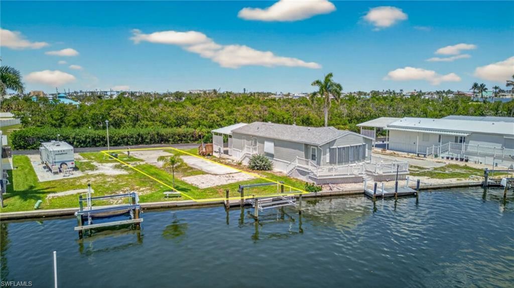 8 Galleon Way, Fort Myers Beach, FL 33931 Photo
