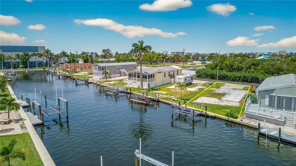 8 Galleon Way, Fort Myers Beach, FL 33931 Photo