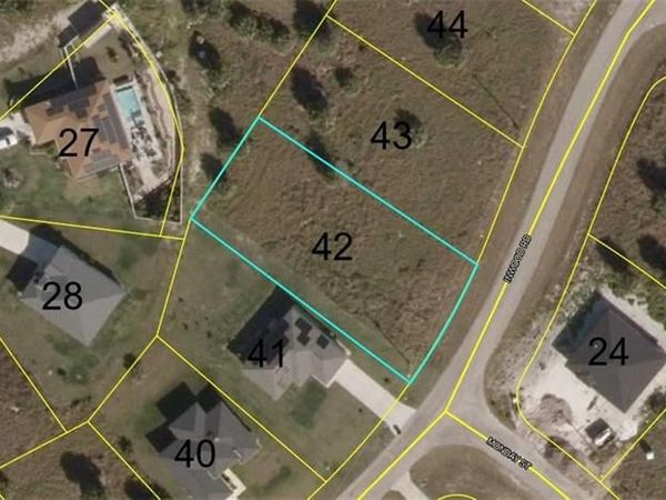 Inwood RD , LABELLE, FL 33935
