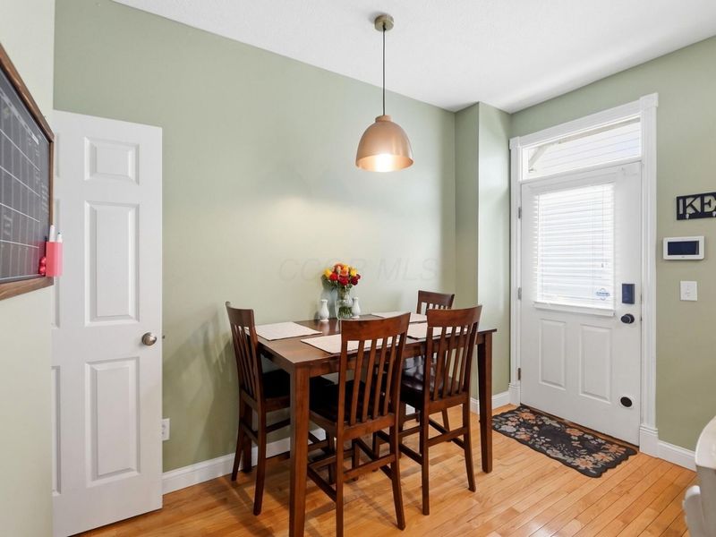963 Delaware Avenue, Columbus, OH 43201 Photo 8