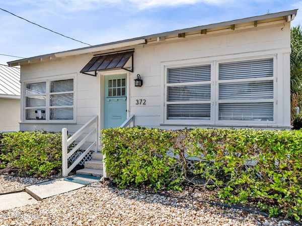372 AHERN Street, Atlantic Beach, FL 32233