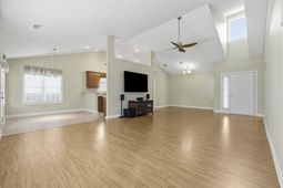 3048 Shorecrest Bay Dr.  photo 4