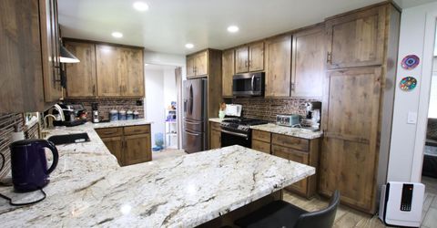 103 N California Street, Yerington, NV 89447 Photo