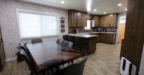 103 N California Street, Yerington, NV 89447 Photo
