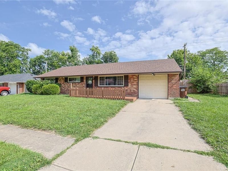 1855 Owendale Drive, Miami Township, OH 45439 Photo 3