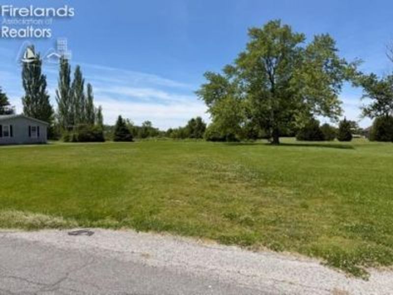 0 E Harbor Road, Marblehead, OH 43440 Photo 2