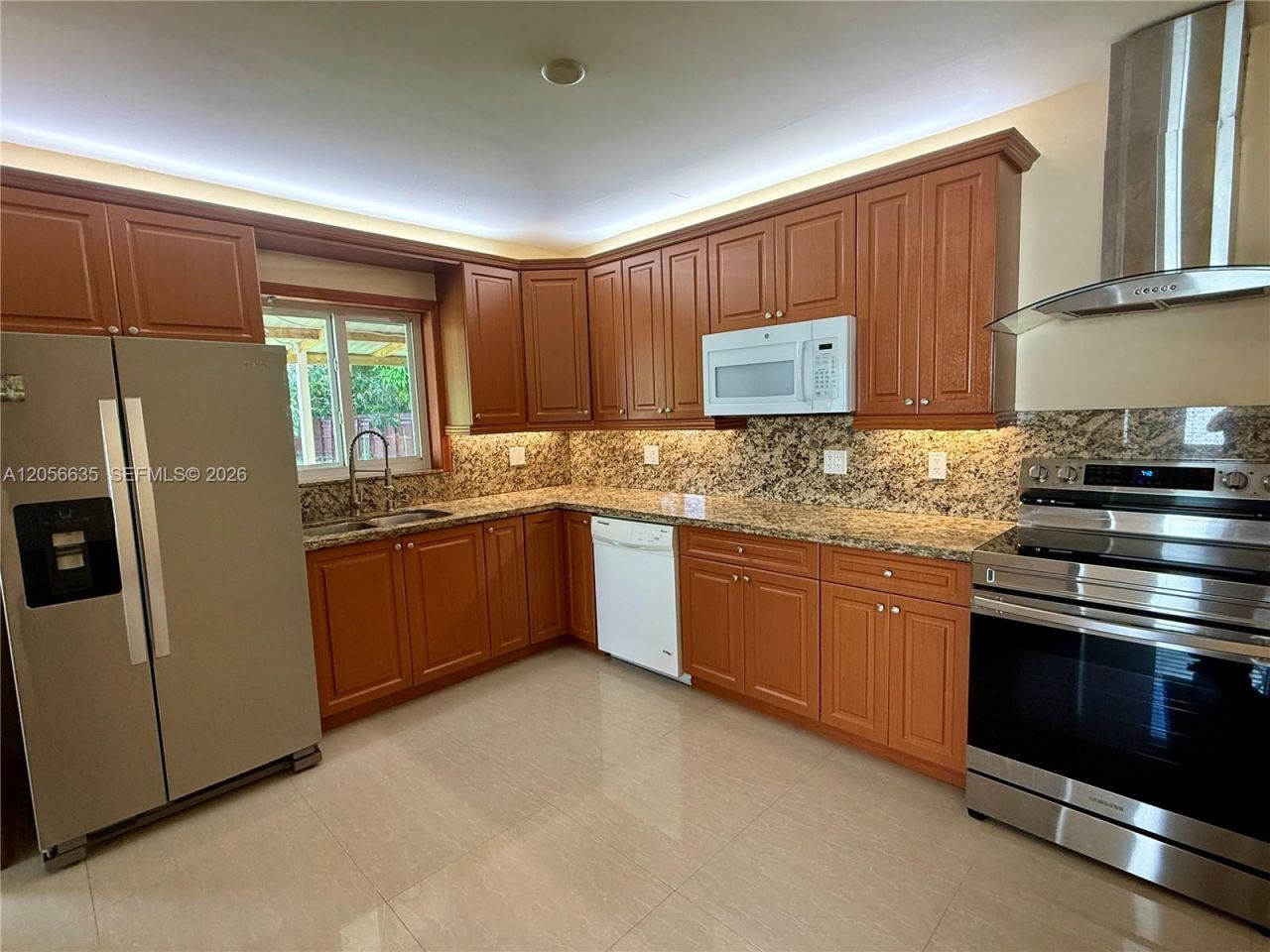 6225 SW 26th St, Miami, FL 33155 Photo