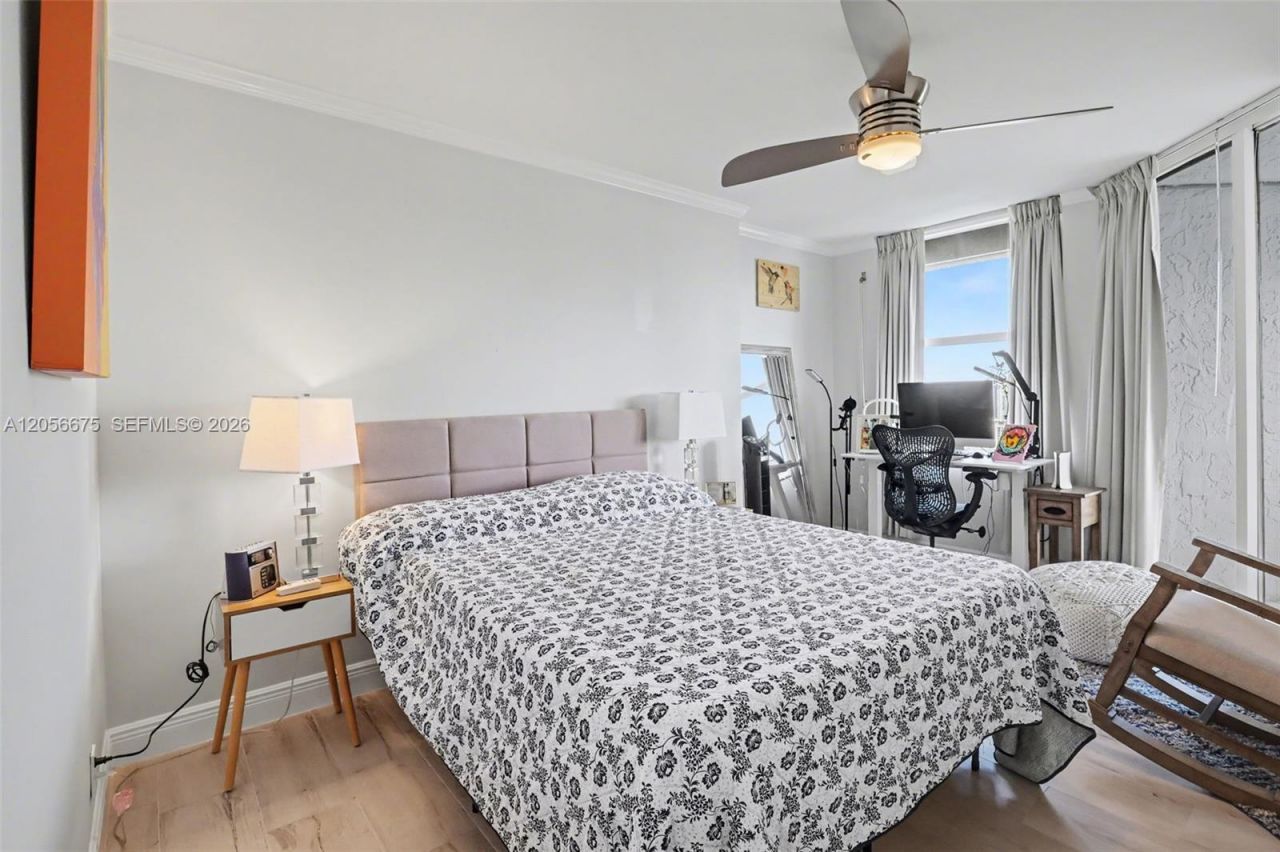 300 Three Islands Blvd , Unit PH3A, Hallandale Beach, FL 33009 Photo
