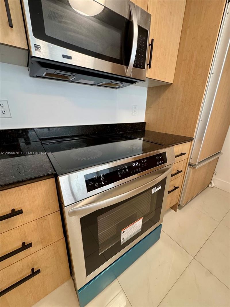 10275 Collins Ave , Unit 316, Bal Harbour, FL 33154 Photo