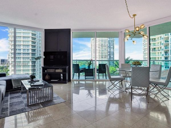 150 Sunny Isles Blvd , Unit 1-805, Sunny Isles Beach, FL 33160