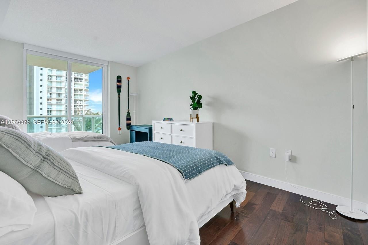 150 Sunny Isles Blvd , Unit 1-805, Sunny Isles Beach, FL 33160 Photo