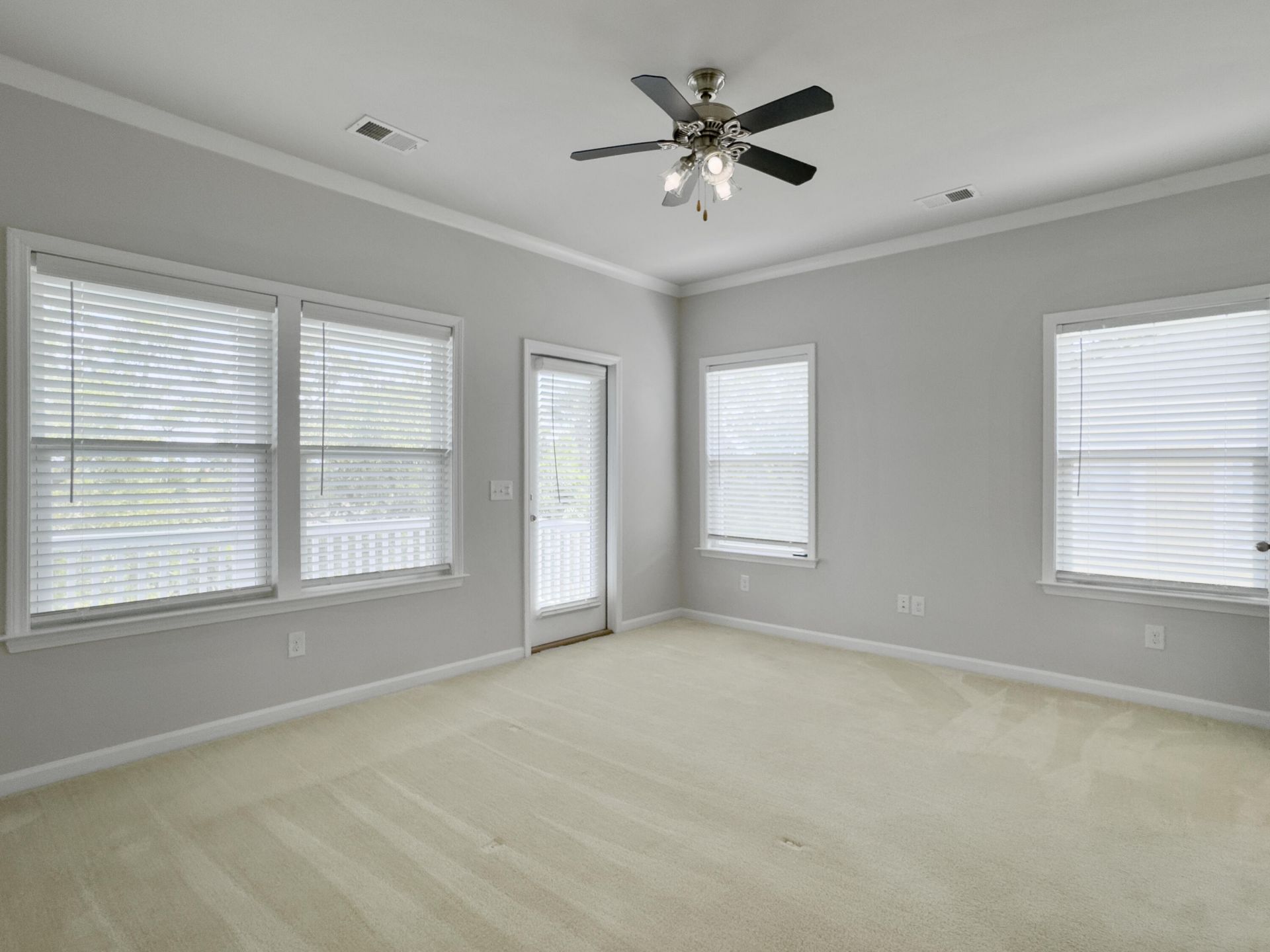 118 Howard Mary Drive Photo 25
