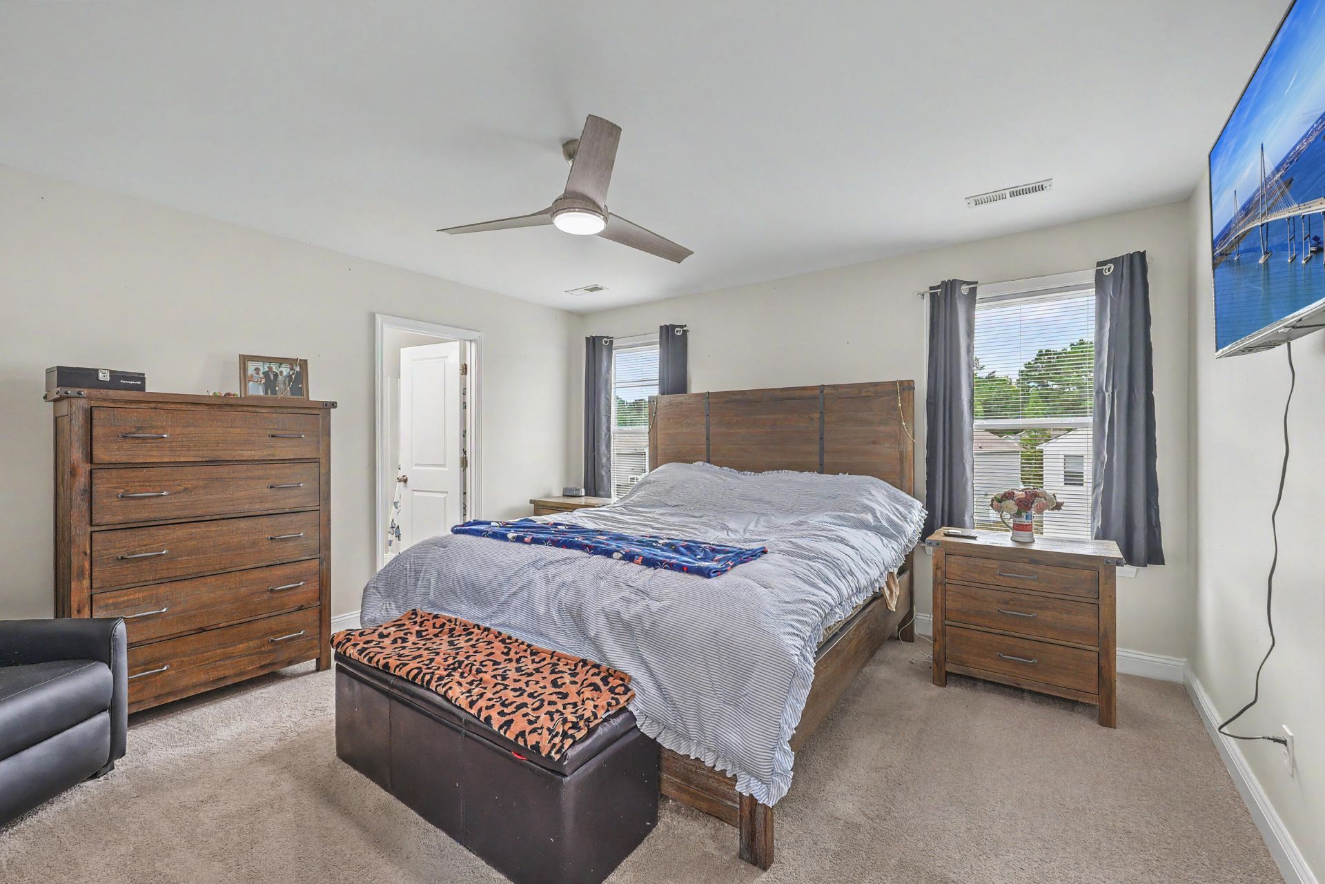 4804 Hawkins Drive Photo 23