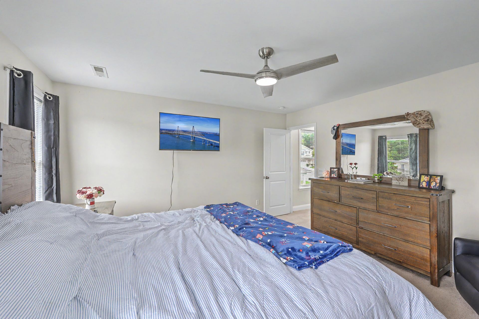 4804 Hawkins Drive Photo 28