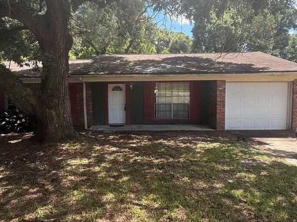 5701 Scotland Rd, Pensacola, FL 32526