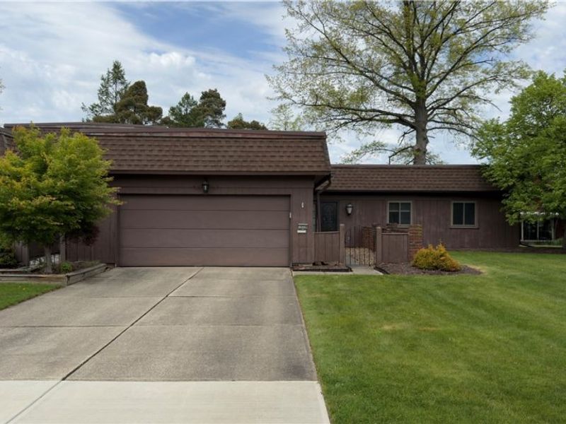 19224 Idlewood Trail, Strongsville, OH 44149 Photo 1