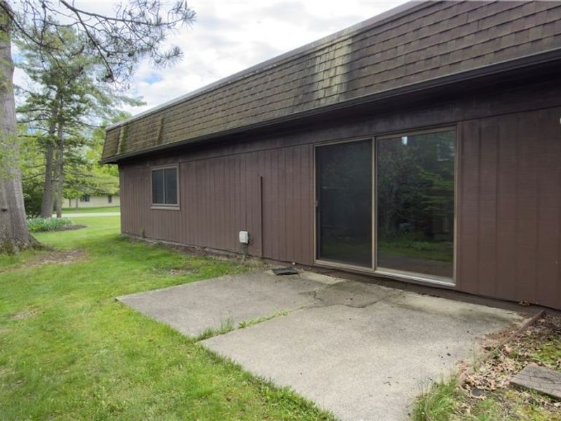19224 Idlewood Trail, Strongsville, OH 44149 Photo 6