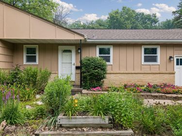 3613 Robin Lane, Minnetonka, MN 55305