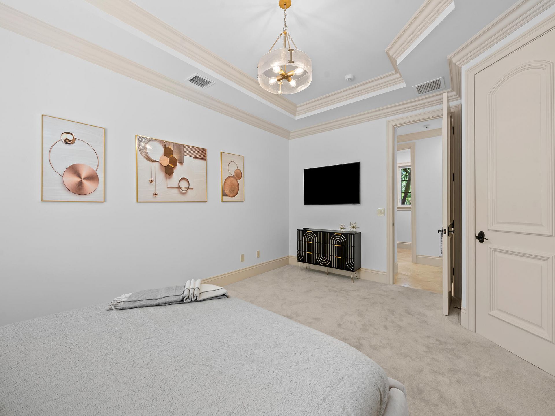639 Middle River Drive, Fort Lauderdale, FL 33304 Photo
