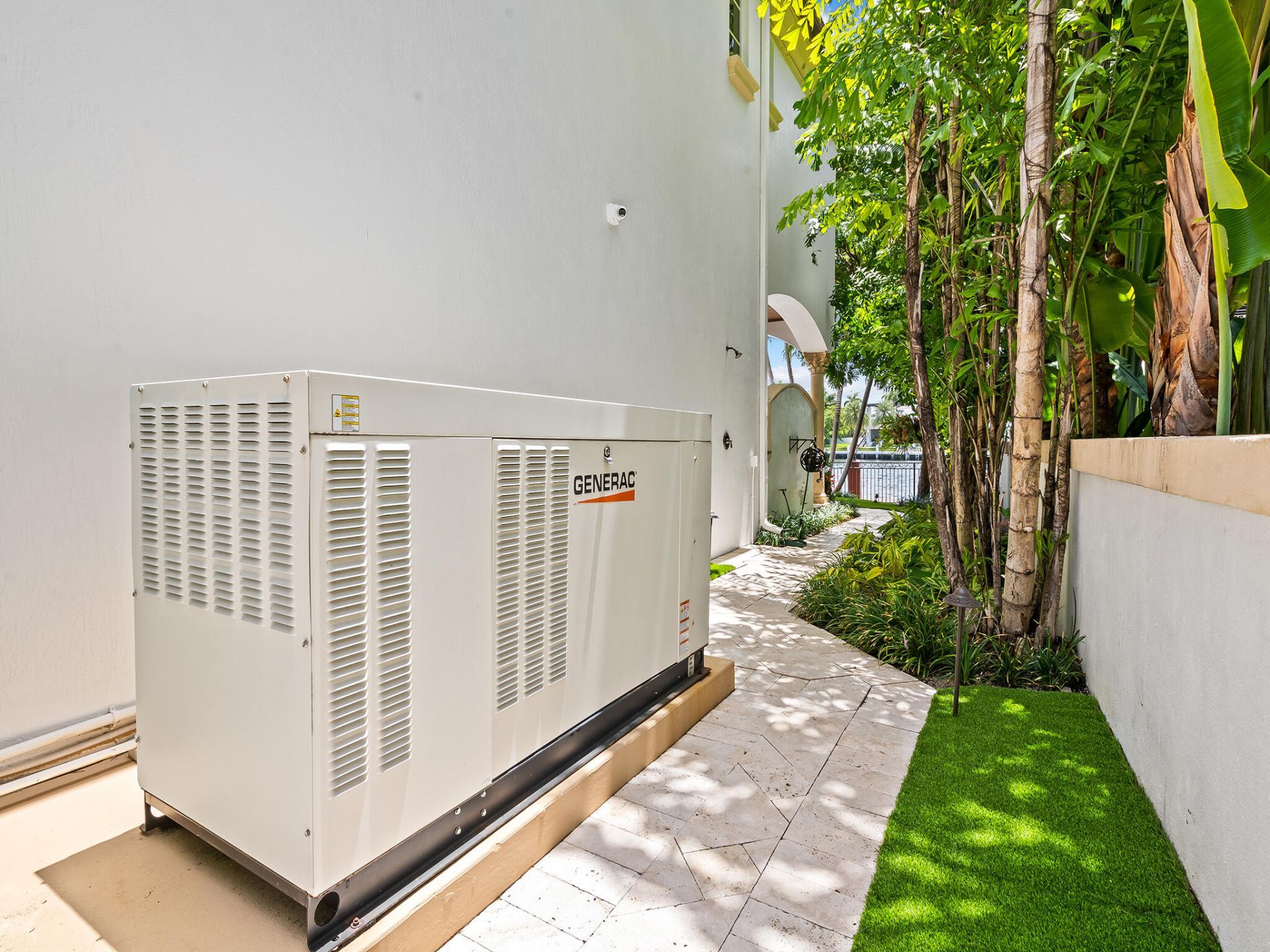 639 Middle River Drive, Fort Lauderdale, FL 33304 Photo