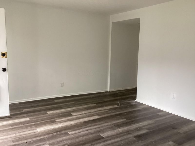 580 Pamlico Street, Unit W5, Columbus, OH 43228 Photo 9