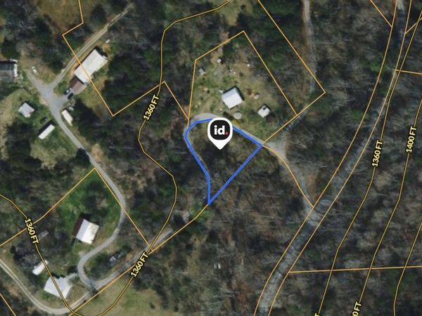 3216 Sun Hill Way , Parrottsville, TN 37843