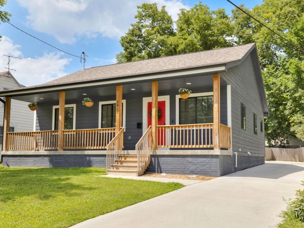 2811 Payne Road, Des Moines, IA 50310
