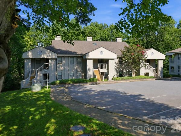 1503 Abbey Circle, Asheville, NC 28805