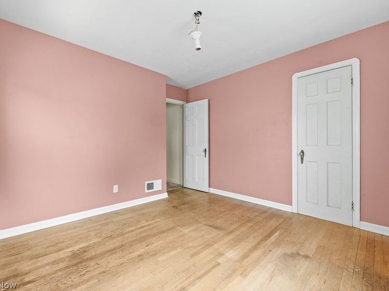 5702 Theota Avenue, Parma, OH 44129 Photo 27
