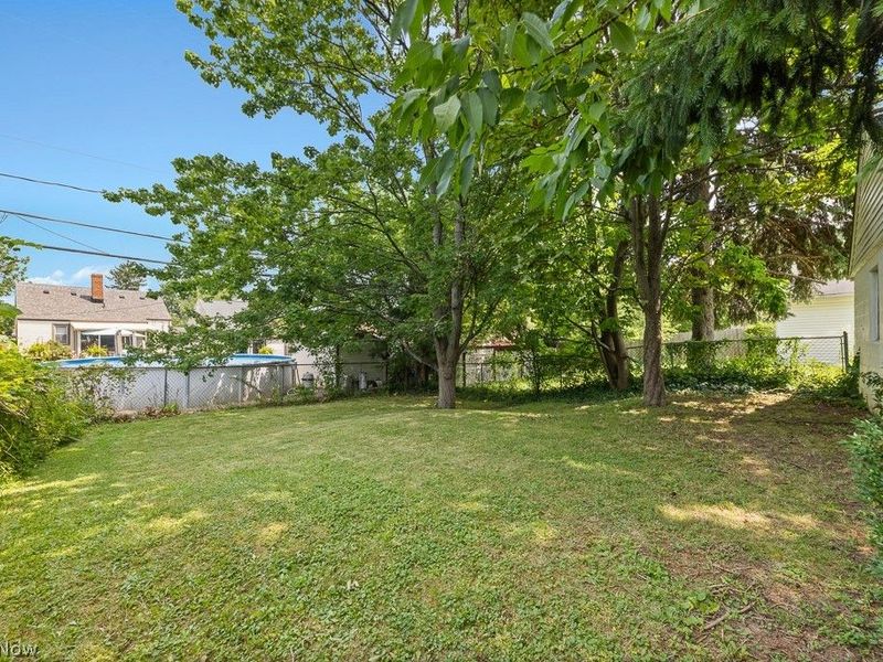 5702 Theota Avenue, Parma, OH 44129 Photo 41
