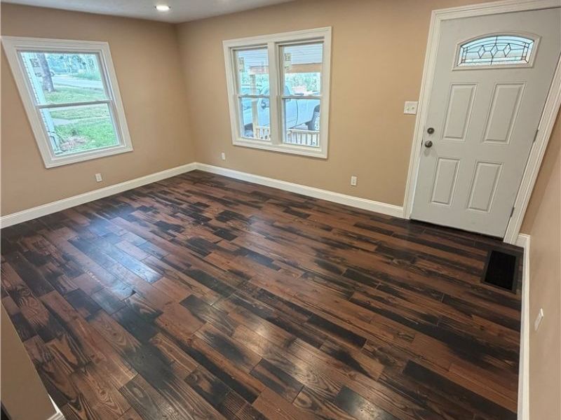 1690 Coventry Street, Akron, OH 44301 Photo 2