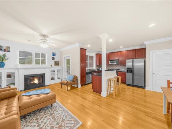199 Le Gran Court, Sandy Springs, GA 30328