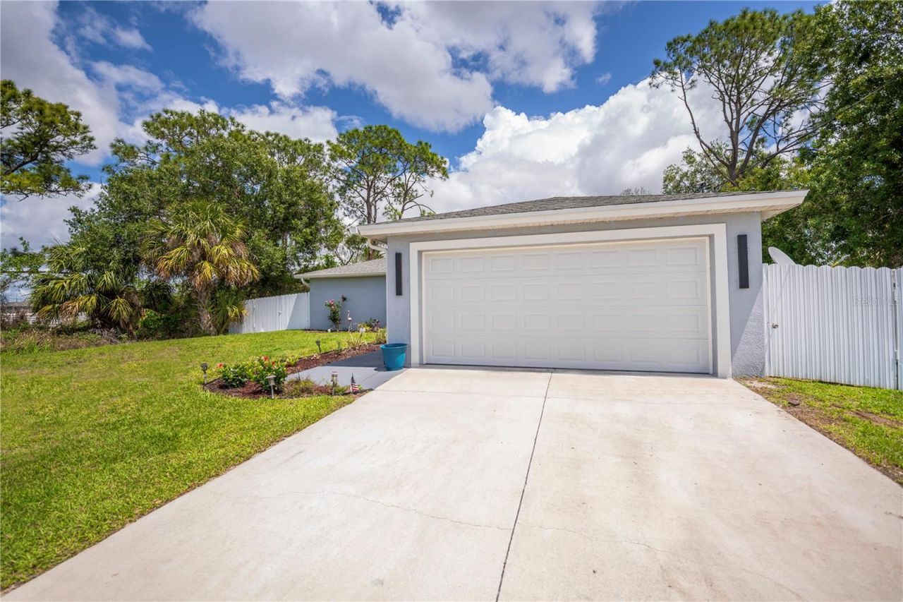 7081 Brazil Circle , Labelle, FL 33935 Photo