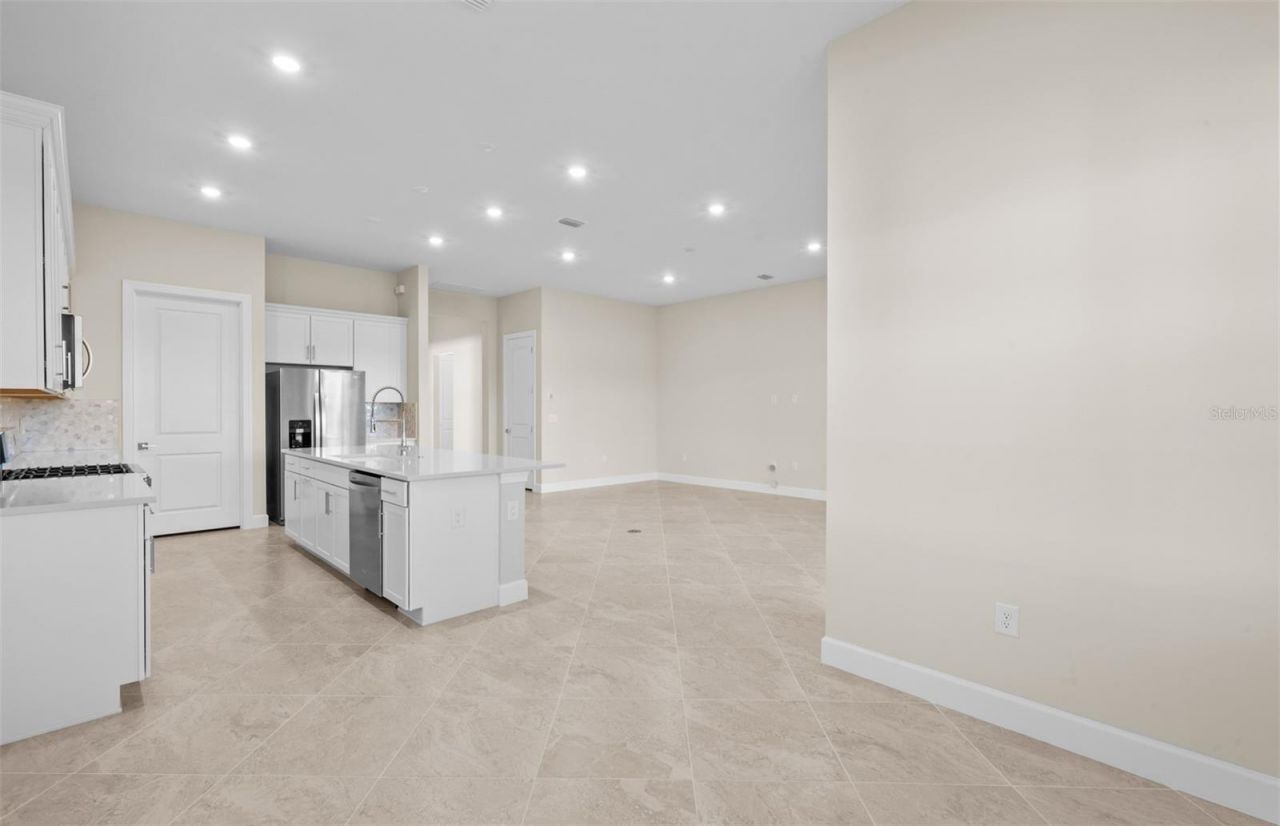 7621 Fulham Avenue , Bradenton, FL 34210 Photo
