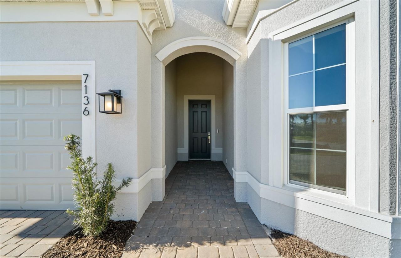 7621 Fulham Avenue , Bradenton, FL 34210 Photo