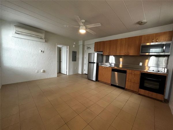 844 5TH AVENUE S, Unit 11, ST PETERSBURG, FL 33701
