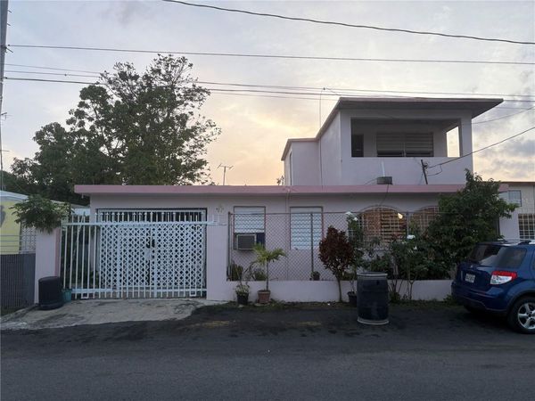 D-19 VILLA JUSTICIA, CAROLINA, PR 00985