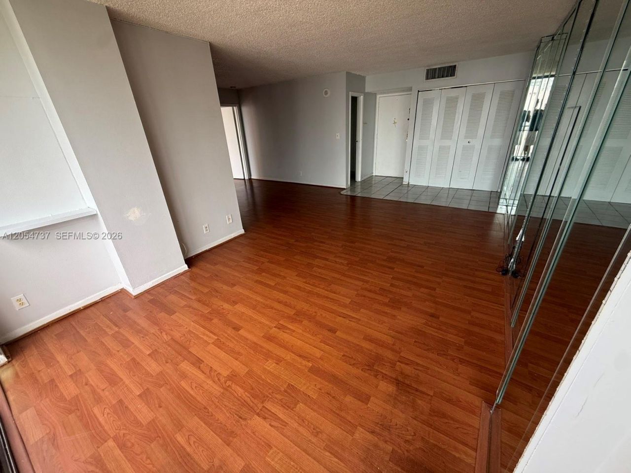 16919 N Bay Rd , Unit 912, Sunny Isles Beach, FL 33160 Photo