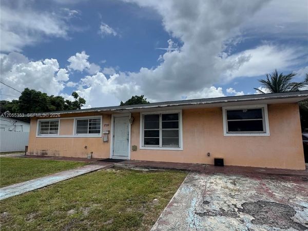 17210 NW 47th Ave, Miami Gardens, FL 33055