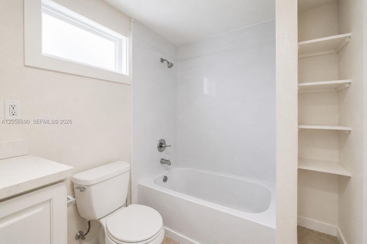 1296 NW 72nd St , Miami, FL 33147 Photo