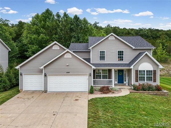 1496 Saint Charles Drive , Hillsboro, MO 63050
