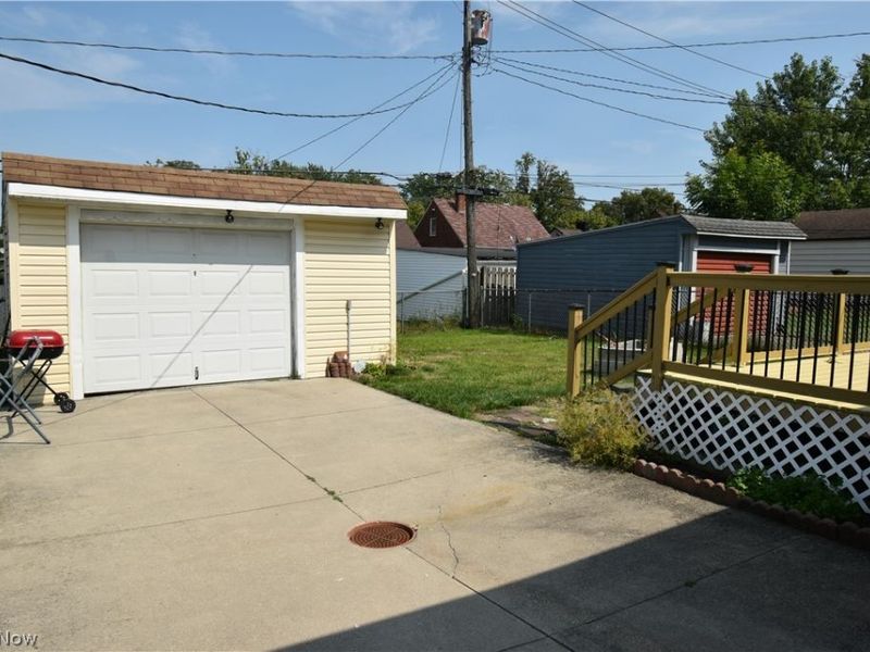 4419 W 58th Street, Cleveland, OH 44144 Photo 30