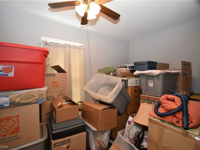 4126 Poe Avenue, Cleveland, OH 44109 Photo 12