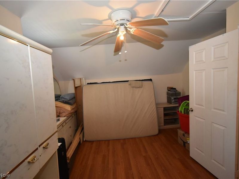 4126 Poe Avenue, Cleveland, OH 44109 Photo 20