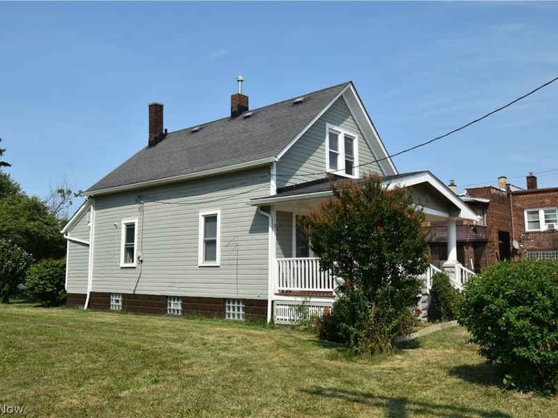 4126 Poe Avenue, Cleveland, OH 44109 Photo 32