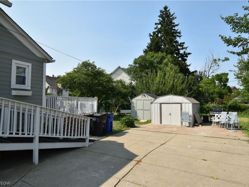4126 Poe Avenue, Cleveland, OH 44109 Photo 34