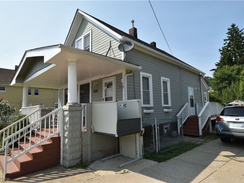 4126 Poe Avenue, Cleveland, OH 44109 Photo 4