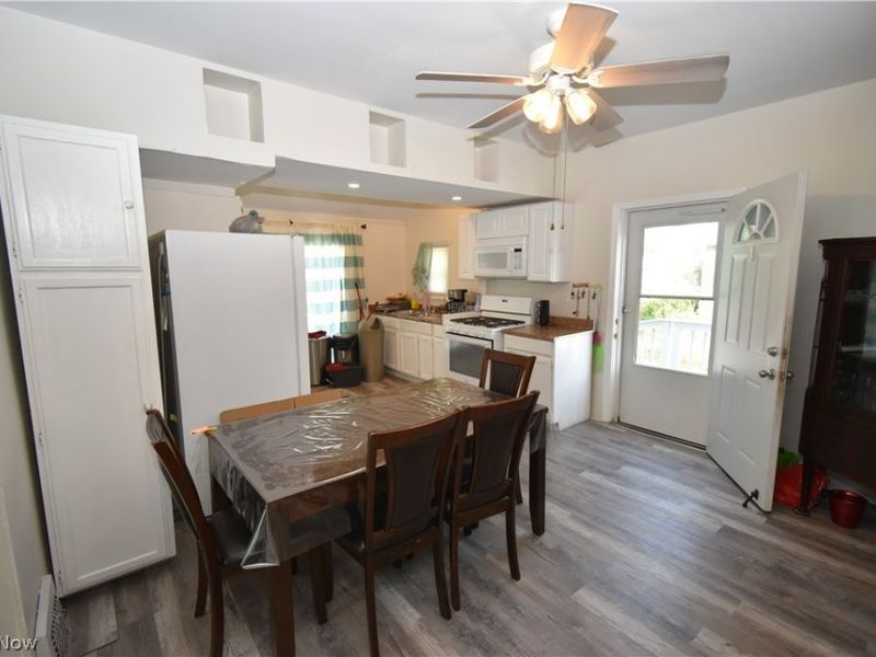 4126 Poe Avenue, Cleveland, OH 44109 Photo 8