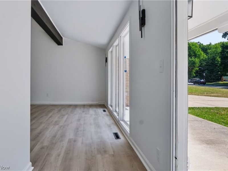 2203 Lee Boulevard, East Cleveland, OH 44112 Photo 15
